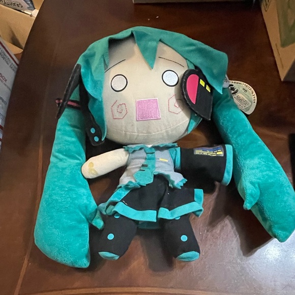 Rare Hatsune Miku Hachune Plush Nendoroid Plus Gift - Picture 2 of 6